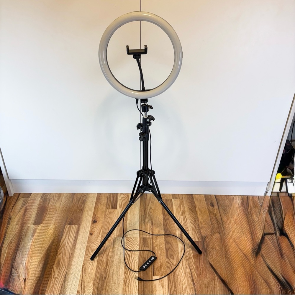 Ring Light Selfie Adjustable Phone Tripod Stand Foldable Blogger Influencer